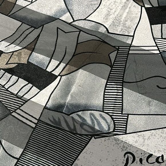 Vintage Picasso Scarf - Picture 5 of 5